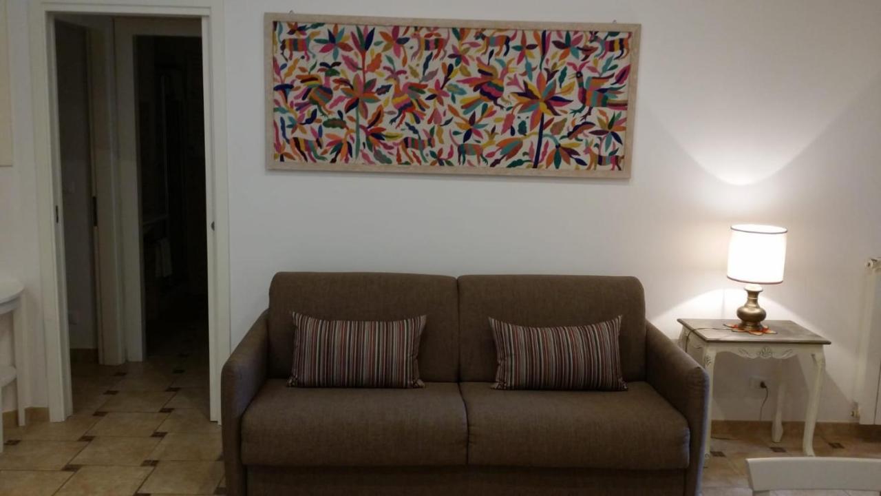 Eleonora'S Apartment Rzym Zewnętrze zdjęcie